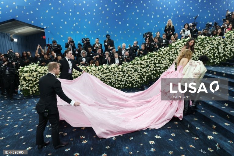 EUA: Met Gala 2025 em Nova Iorque