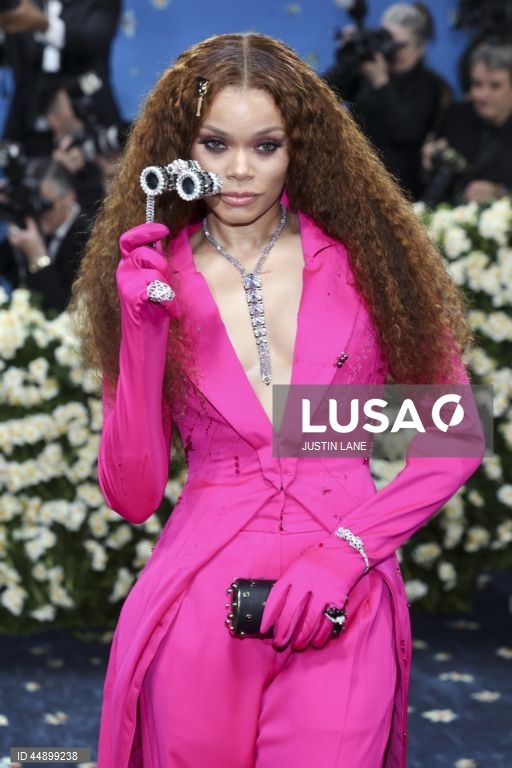 EUA: Met Gala 2025 em Nova Iorque
