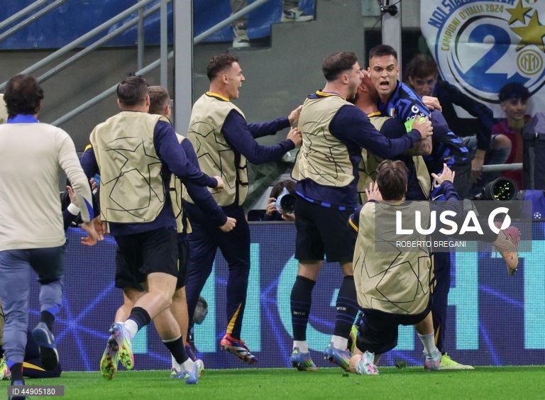 O Inter Milão apurou-se hoje para a final da Liga dos Campeões de futebol pela sétima vez, após vencer o FC Barcelona por 4-3, no prolongamento, depois do 3-3 no final do tempo regulamentar, na segunda mão das meias-finais.