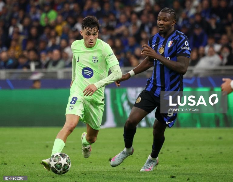 O Inter Milão apurou-se hoje para a final da Liga dos Campeões de futebol pela sétima vez, após vencer o FC Barcelona por 4-3, no prolongamento, depois do 3-3 no final do tempo regulamentar, na segunda mão das meias-finais.