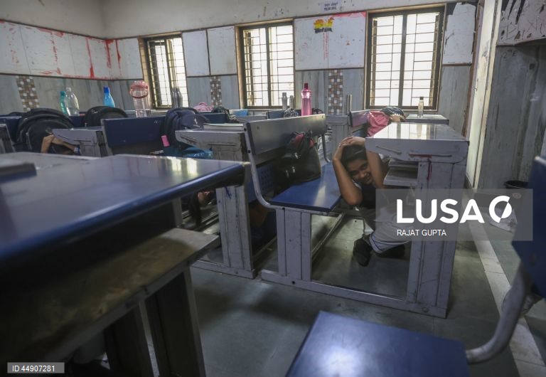Índia: Simulacro de ataque miltar em Nova Deli