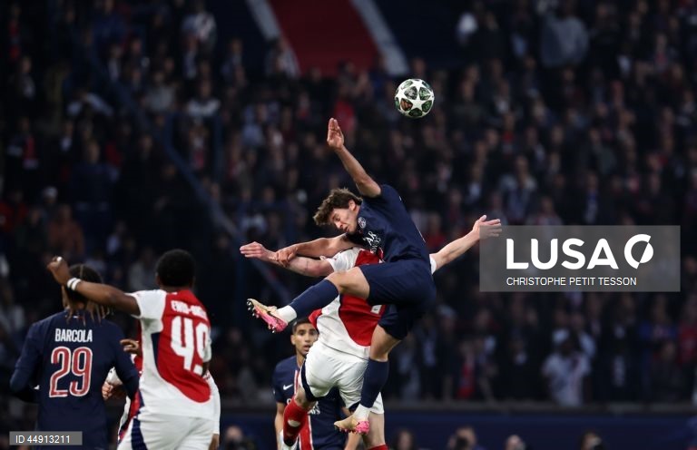 Os franceses do Paris Saint-Germain apuraram-se hoje para a final da Liga dos Campeões de futebol pela segunda vez, depois de voltarem a vencer os ingleses do Arsenal, desta vez por 2-1, na segunda mão das meias-finais.