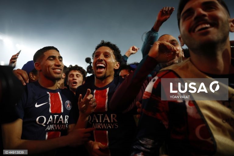 Os franceses do Paris Saint-Germain apuraram-se hoje para a final da Liga dos Campeões de futebol pela segunda vez, depois de voltarem a vencer os ingleses do Arsenal, desta vez por 2-1, na segunda mão das meias-finais.