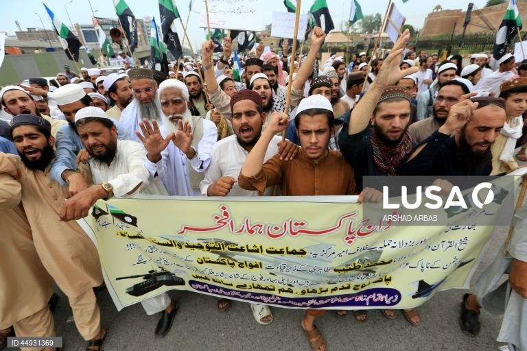 Paquistão: Manifestação anti-Índia em Peshawar