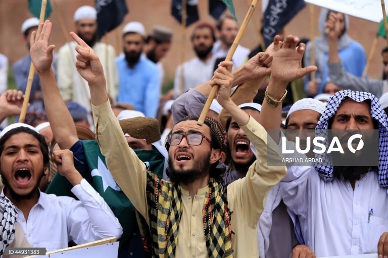 Paquistão: Manifestação anti-Índia em Peshawar