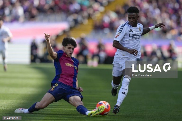 Futebol: Liga espanhola - FC Barcelona vs Real Madrid