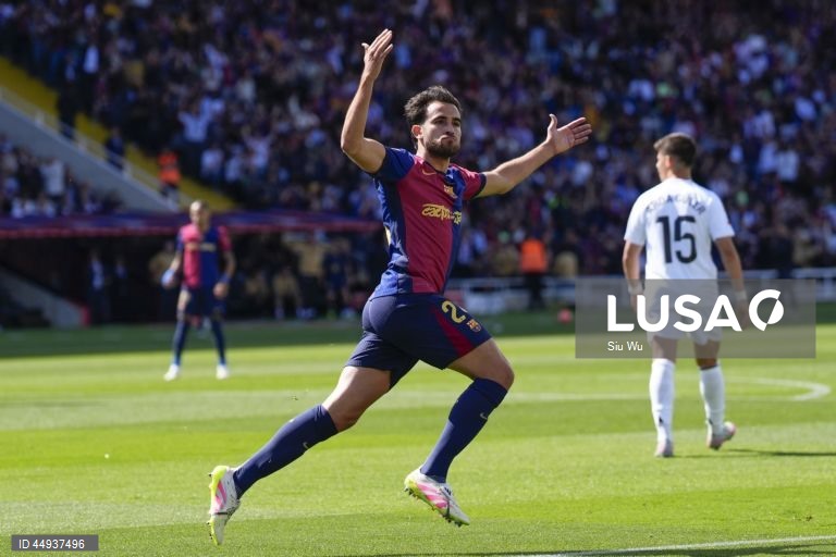 Futebol: Liga espanhola - FC Barcelona vs Real Madrid