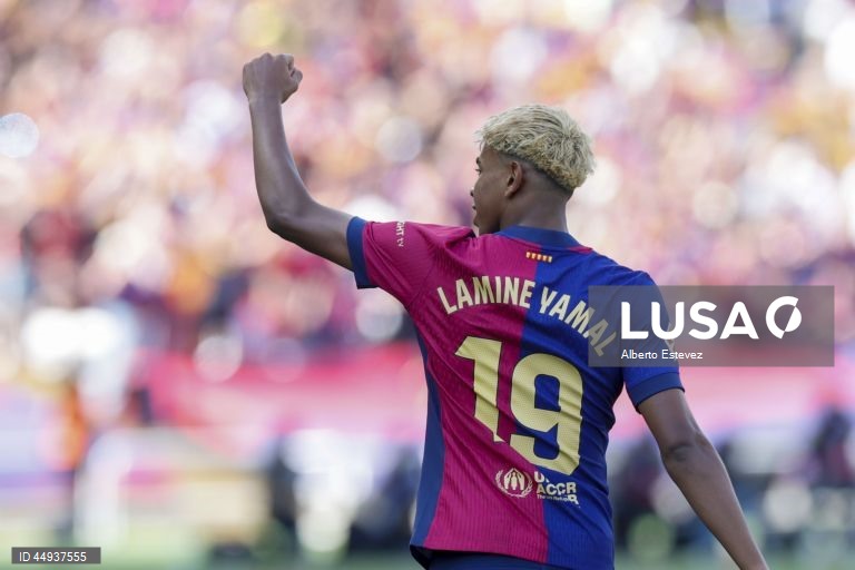 Futebol: Liga espanhola - FC Barcelona vs Real Madrid