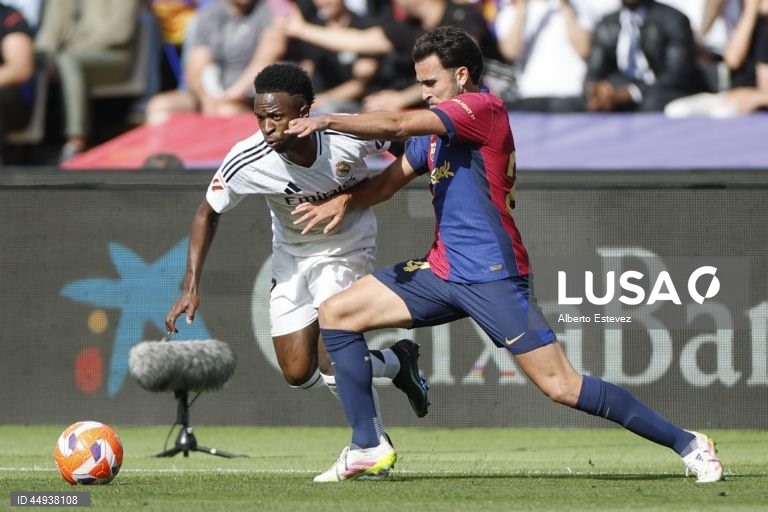 Futebol: Liga espanhola - FC Barcelona vs Real Madrid