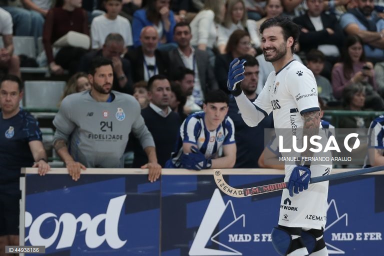 Hóquei em patins: Óquei de Barcelos vence o FC Porto e conquista a Liga dos Campeões 