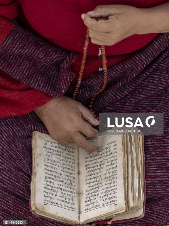 Nepal: Celebração do aniversário de Buda em Katmandu