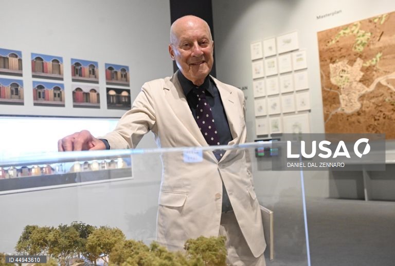 Itália: 24ª Exposição Internacional de Milão