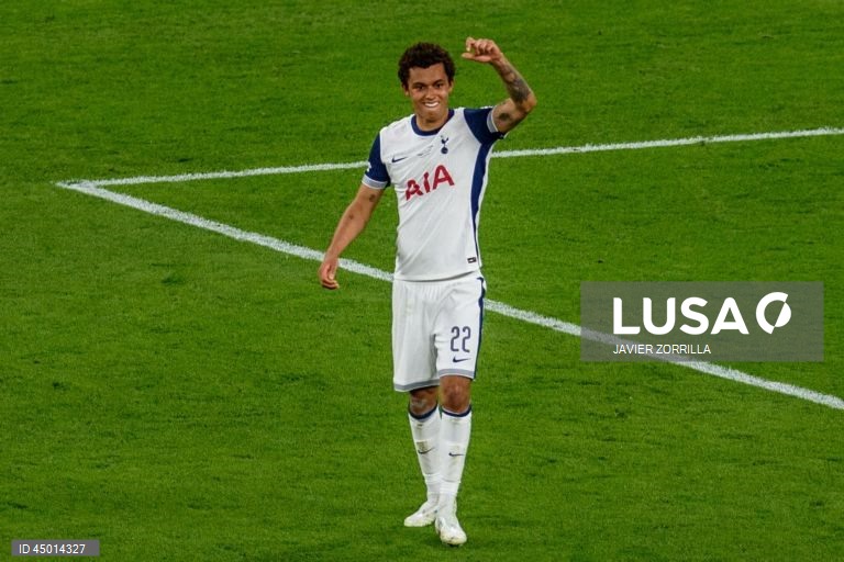 O Tottenham conquistou hoje a Liga Europa em futebol, o seu primeiro troféu desde 2007/08, ao bater na final o Manchester United, do treinador português Ruben Amorim, por 1-0, assegurando um lugar na ‘Champions’ 2025/26.