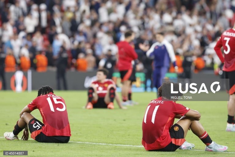 O Tottenham conquistou hoje a Liga Europa em futebol, o seu primeiro troféu desde 2007/08, ao bater na final o Manchester United, do treinador português Ruben Amorim, por 1-0, assegurando um lugar na ‘Champions’ 2025/26.