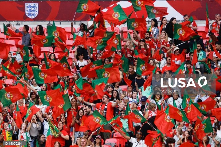 A seleção portuguesa feminina de futebol somou hoje a terceira derrota seguida na Liga das Nações, por culpa da entrada péssima em Wembley, diante da campeã europeia Inglaterra (6-0), que fez o que quis das portuguesas.