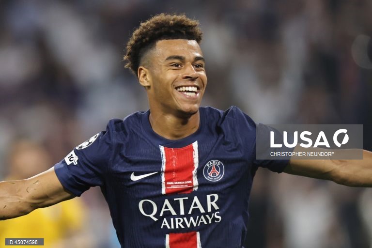 PSG goleia Inter Milão e conquista Liga dos Campeões pela primeira vez
