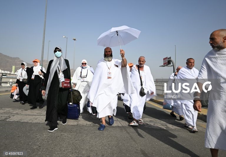 Arábia Saudita: Início da grande peregrinação anual muçulmana a Meca ('hajj')  