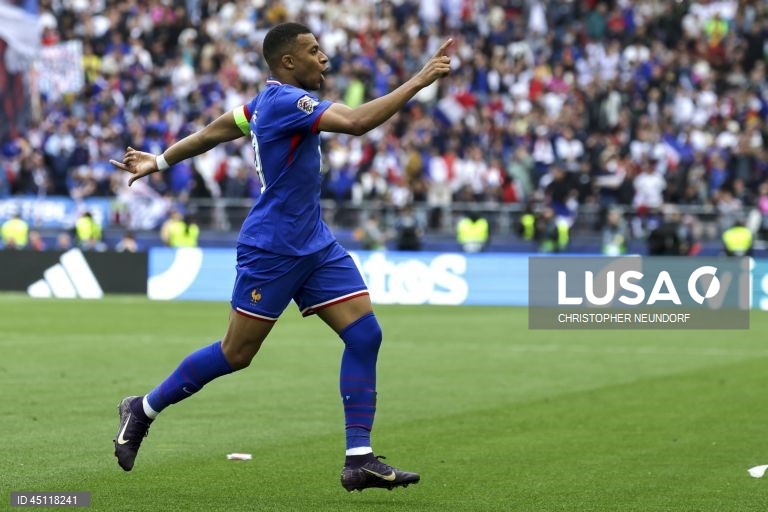 A França, à boleia de Kylian Mbappé, com um golo e uma assistência, conquistou hoje o terceiro lugar na Liga das Nações de futebol, ao vencer a anfitriã Alemanha, por 2-0.