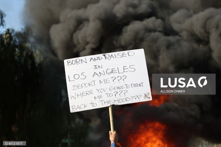 EUA: Protestos anti-Trump em Los Angeles