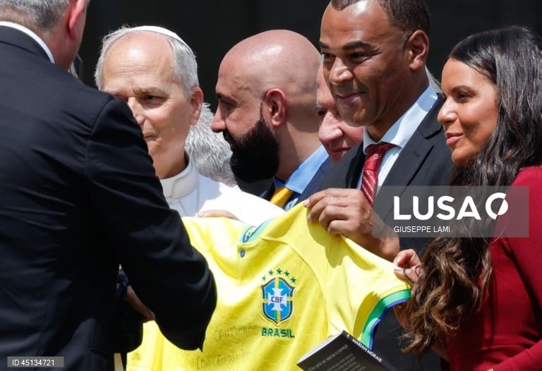 Roma: Audiência geral do Papa Leão XIV na Praça de São Pedro.