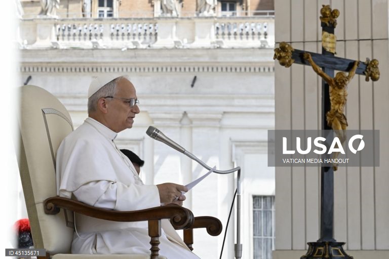 Roma: Audiência geral do Papa Leão XIV na Praça de São Pedro.