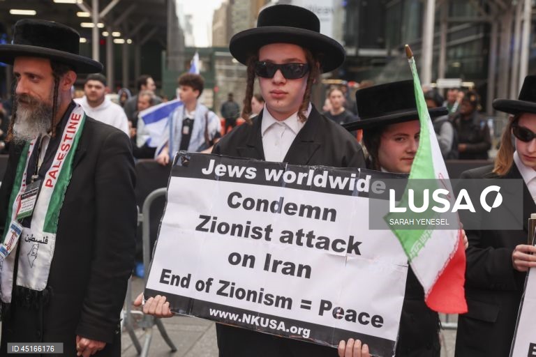 EUA: Judeus ultra-ortodoxos protestam em Nova Iorque contra o ataque de Israel ao Irão
