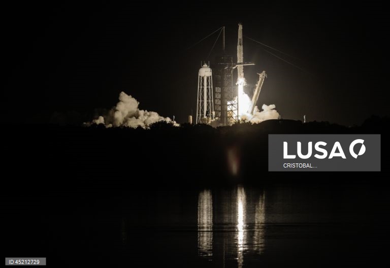 Missão Axiom-4 com 4 astronautas para a Estação Espacial Internacional