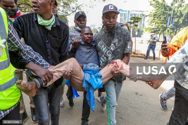 Quénia: Manifestação marca o aniversário do movimento de protesto da Geração Z em Nairobi