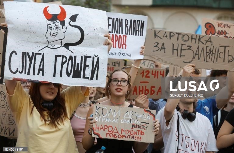 Ucrânia: Protesto em Kiev contra a corrupção em Kiev