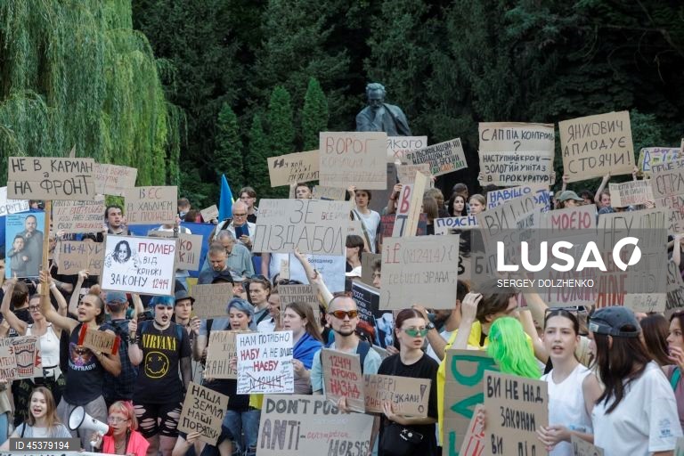 Ucrânia: Protesto em Kiev contra a corrupção em Kiev