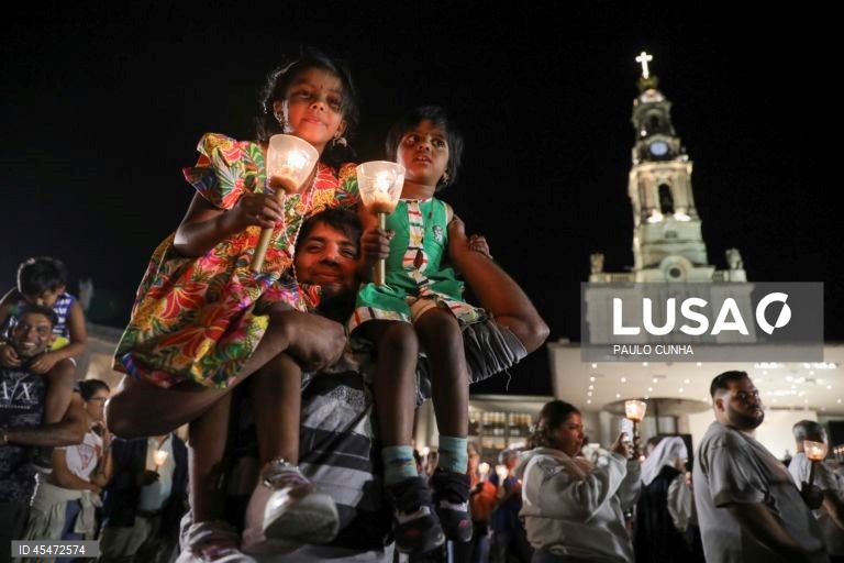 Procissão das Velas no Santuário de Fátima
