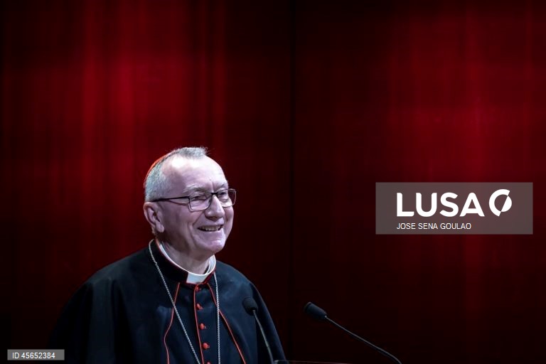 Secretário de Estado do Vaticano, Cardeal Pietro Parolin, durante a cerimónia de encerramento do compromisso do Jubileu com a cidade, na Fundação Calouste Gulbenkian, em Lisboa.