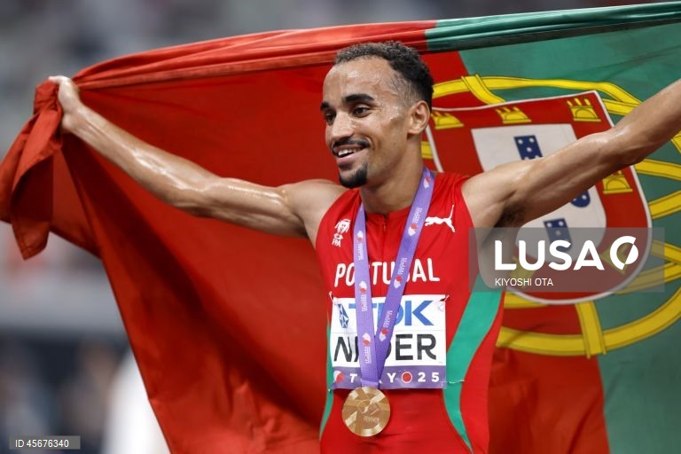 Japão/atletismo: Isaac Nader conquista a medalha de ouro nos 1500m