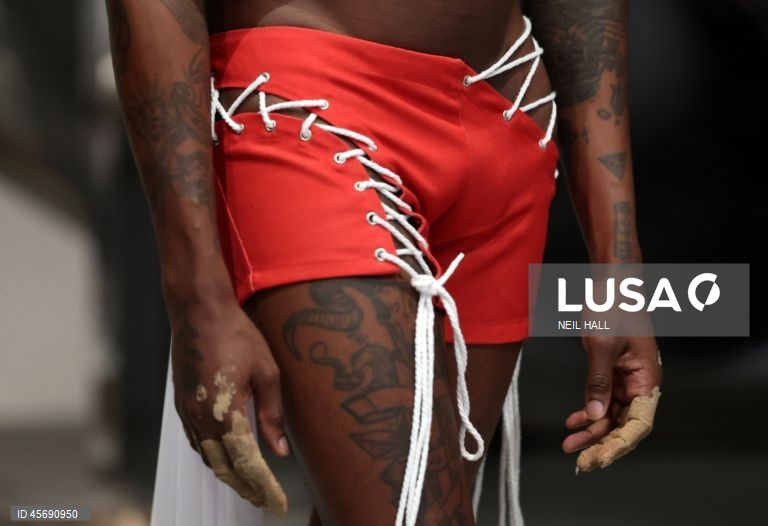 Semana da Moda de Londres - Di Petsa