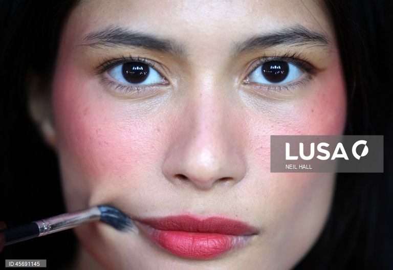 Semana da Moda de Londres - Di Petsa