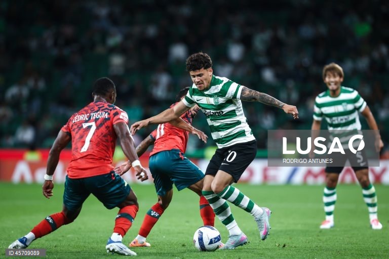 O campeão em título Sporting somou hoje o quinto triunfo em seis jogos na edição 2025/26 da I Liga portuguesa de futebol, ao vencer em casa o Moreirense por 3-0, no fecho da sexta jornada.