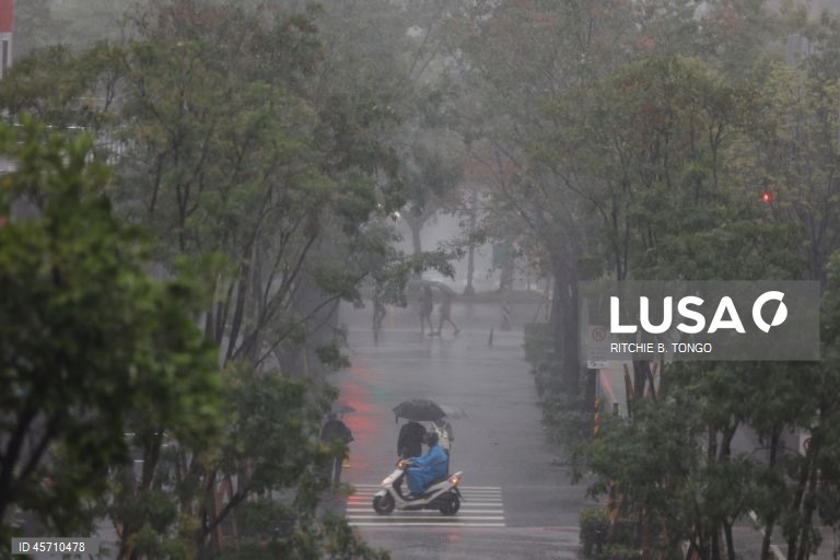 Supertufão Ragasa no norte das Filipinas