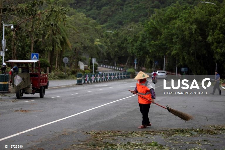 China: Consequências do tufão Ragasa.