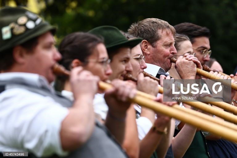 Munique: Concerto do Landlord na 190ª Oktoberfest 