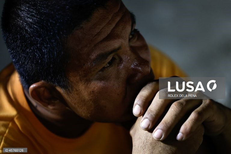 Filipinas: Rescaldo do terramoto na Ilha de Cebu