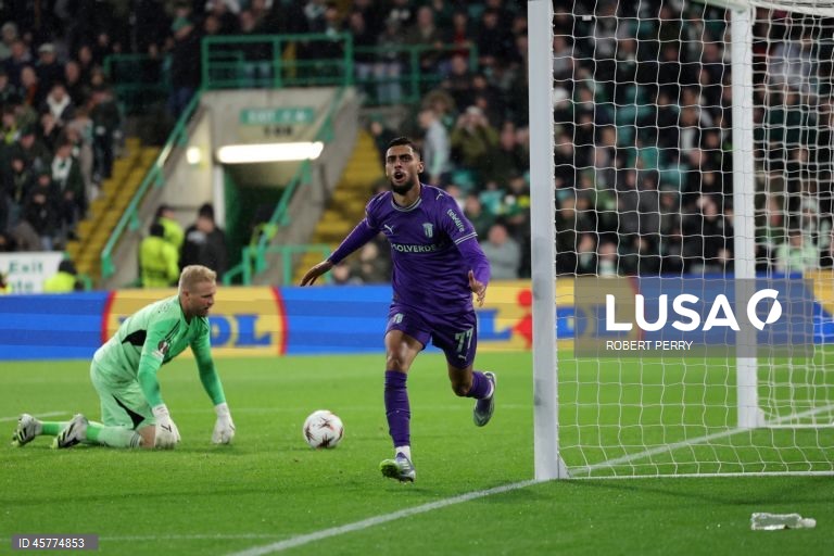O Sporting de Braga venceu hoje o Celtic, por 2-0, em jogo da segunda jornada da fase de liga da Liga Europa de futebol, disputado em Glasgow.