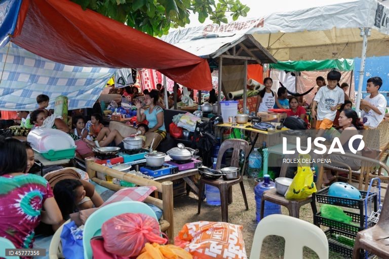 Filipinas: Ajuda governamental às vítimas do sismo na Ilha de Cebu