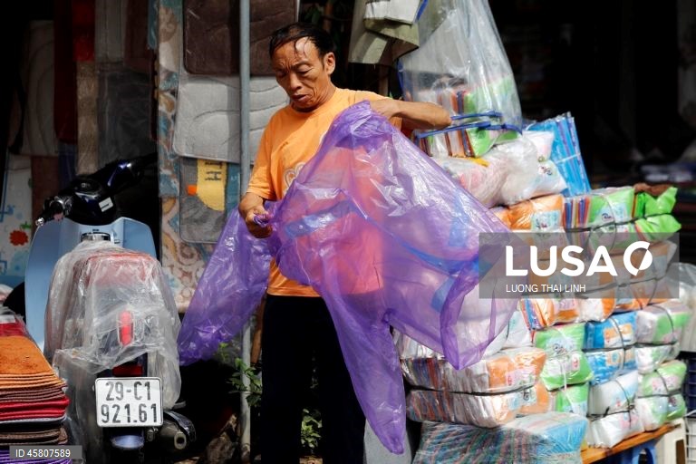 Vietname: Mercado em Hanoi
