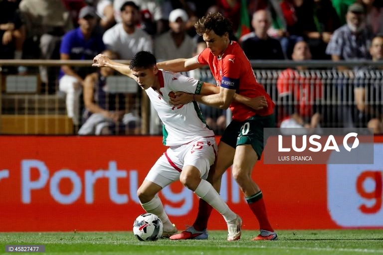 A seleção portuguesa conservou hoje a liderança do Grupo B de apuramento para o europeu de futebol de sub-21, ao vencer 3-0 na receção à Bulgária, em jogo disputado em Portimão.