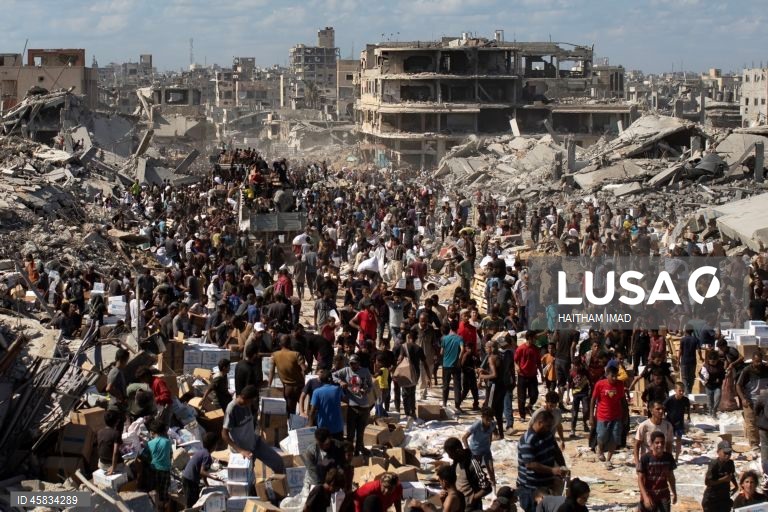 Palestina: Camiões com ajuda humanitária chegam a Khan Yunis