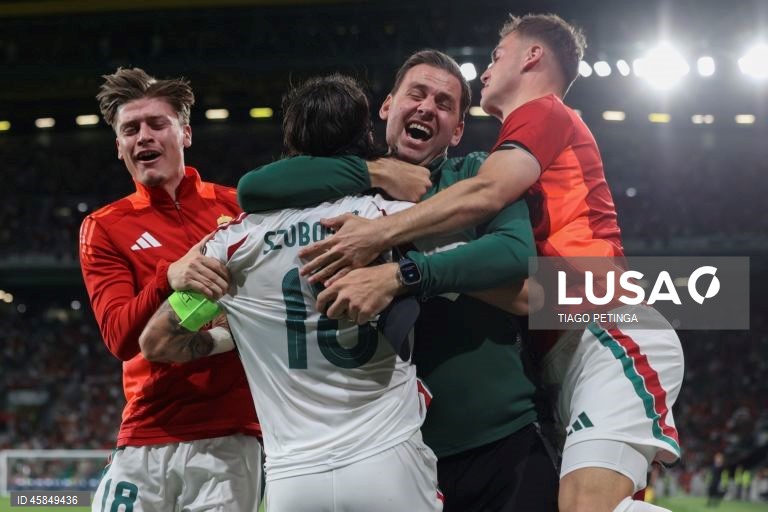 Portugal empatou 2-2 com a Hungria, na quarta jornada do Grupo F de qualificação europeia, e adiou a possibilidade de se apurar já hoje para a fase final do Mundial de futebol de 2026.