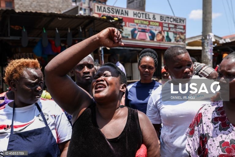 Quénia: Reações populares à morte do antigo primeiro-ministro Raila Odinga