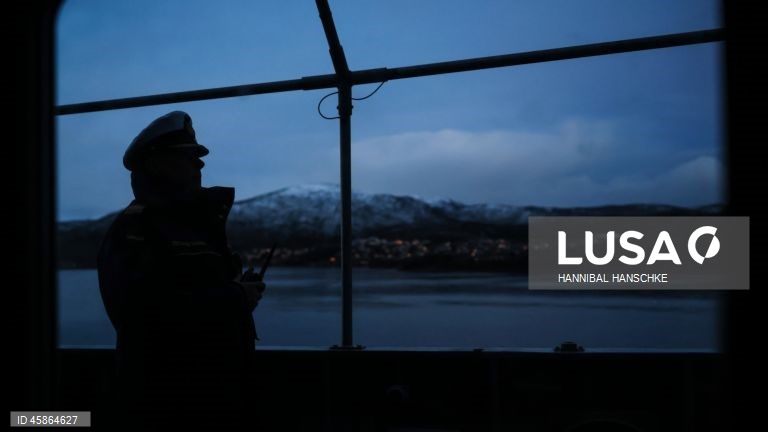 A Marinha alemã está a realizar o seu maior «Exercício de Lançamento de Mísseis (MFE)» anual em 30 anos, na costa da Noruega, no Mar do Norte. O exercício deste ano, denominado «Andoya», é realizado para permitir que as tripulações da Marinha, da Força Aérea e do Exército alemães treinem com sistemas e procedimentos de armas complexos em condições quase reais.