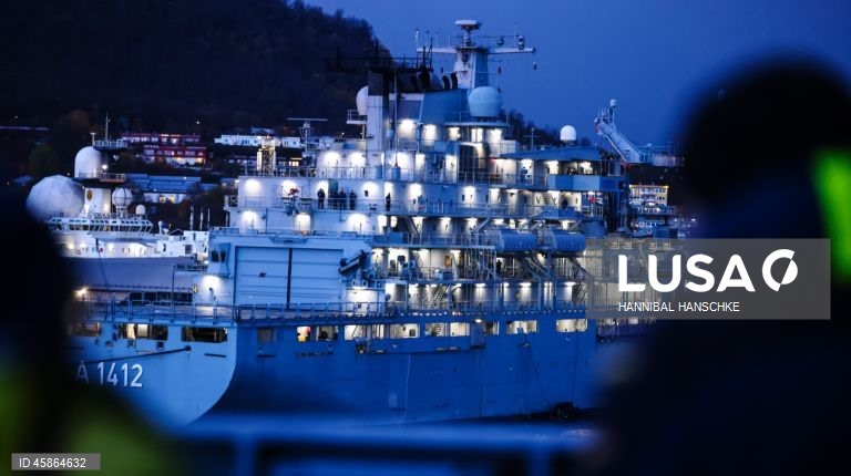 A Marinha alemã está a realizar o seu maior «Exercício de Lançamento de Mísseis (MFE)» anual em 30 anos, na costa da Noruega, no Mar do Norte. O exercício deste ano, denominado «Andoya», é realizado para permitir que as tripulações da Marinha, da Força Aérea e do Exército alemães treinem com sistemas e procedimentos de armas complexos em condições quase reais.