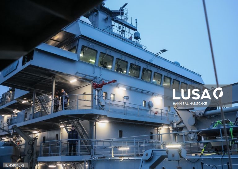 A Marinha alemã está a realizar o seu maior «Exercício de Lançamento de Mísseis (MFE)» anual em 30 anos, na costa da Noruega, no Mar do Norte. O exercício deste ano, denominado «Andoya», é realizado para permitir que as tripulações da Marinha, da Força Aérea e do Exército alemães treinem com sistemas e procedimentos de armas complexos em condições quase reais.